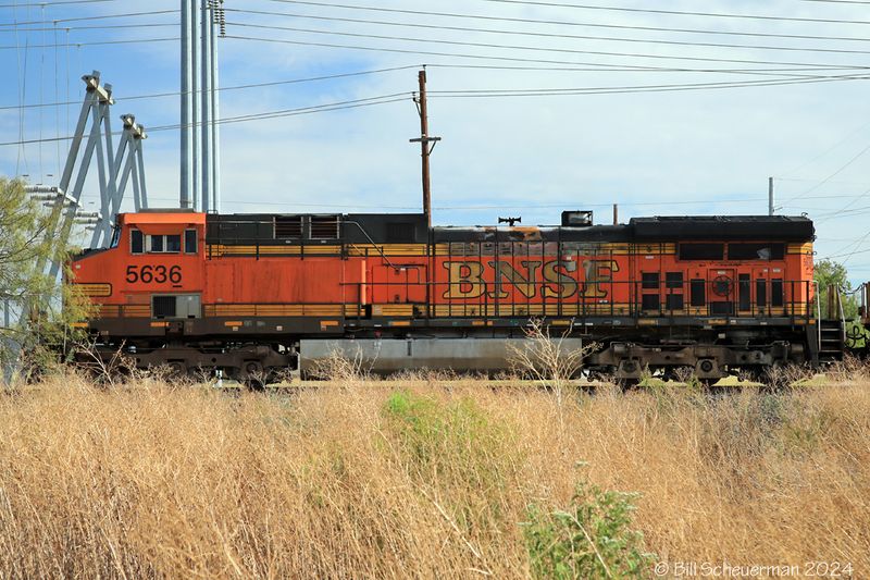 BNSF 5636