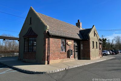 Lyons NJ, Station