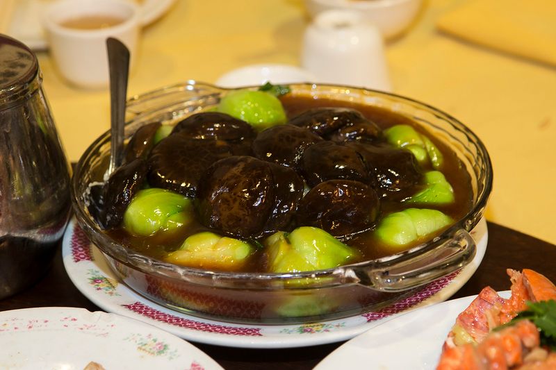 Black Mushrooms topped over Vegetables