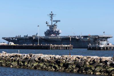 5/10/2025 USS Hornet CVS-12 Essex-class aircraft carrier / USS Hornet - Sea, Air and Space Museum