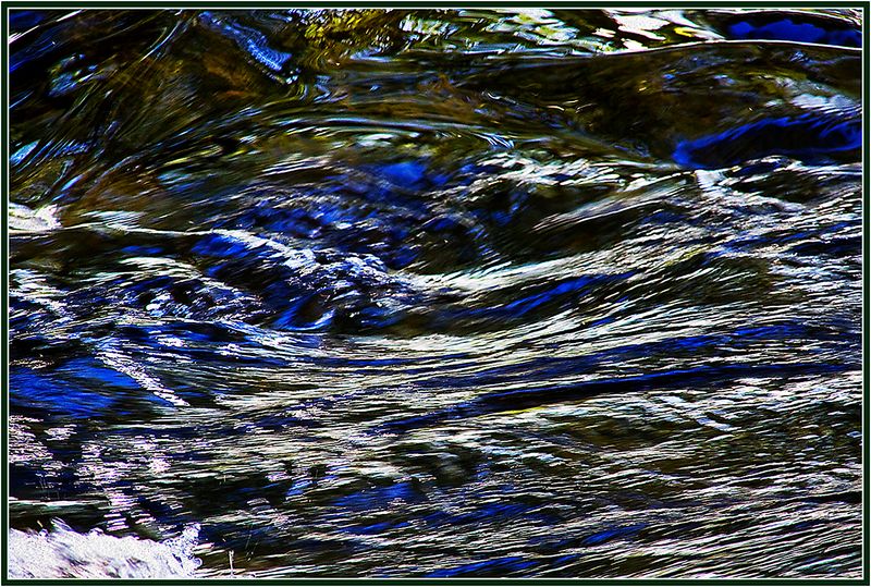 11 = IMG_0068 =  Abstract in a River 10.jpg