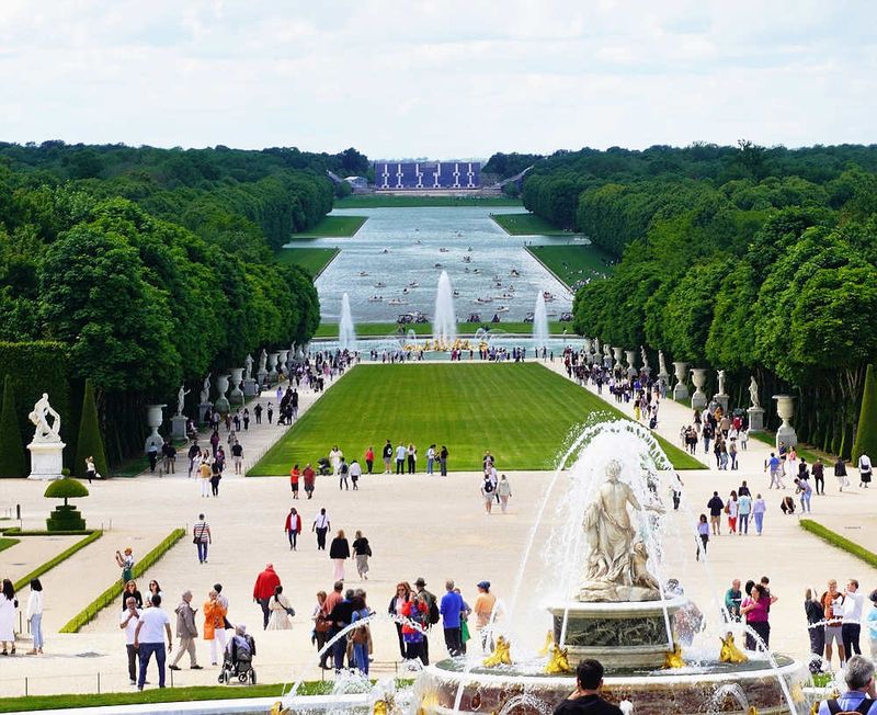 Versailles