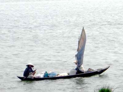 Sailing past the hotel