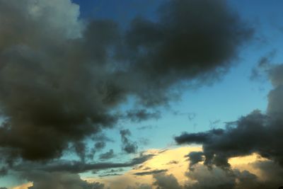 looking_up