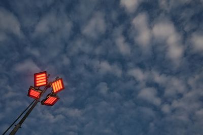 looking_up