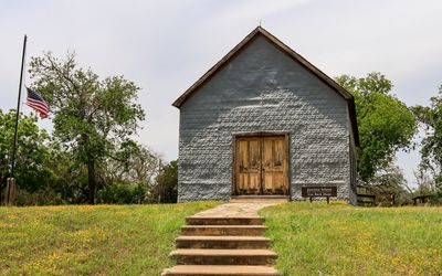 One-room Junction School where LBJ started his education in Lyndon B. Johnson HP