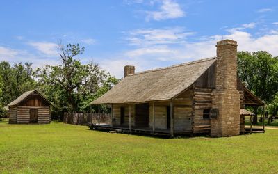 Dogtrot Cabin on the Johnson Settlement in Lyndon B. Johnson HP
