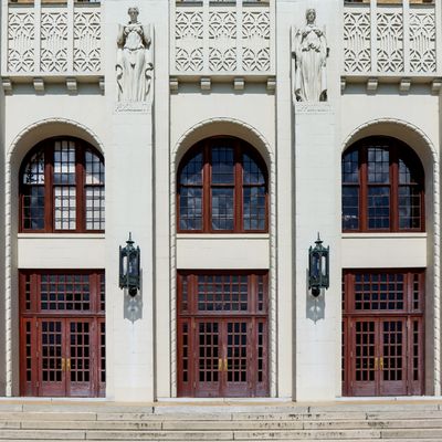Front entrance doors to Little Rock Central High School in Little Rock Central HS NHS