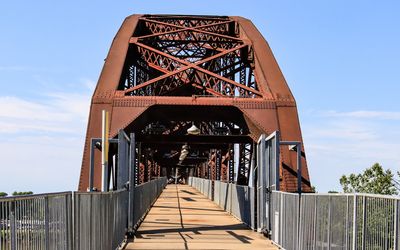Walkway over the Clinton Presidential Park Bridge (former railroad bridge) in Little Rock