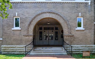 Entryway to the Tallahatchie County Courthouse in Emmett Till and Mamie Till-Mobley NM