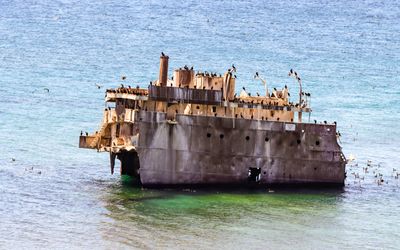 Closeup of the wreck of the Francisco Morazan in Sleeping Bear Dunes NL