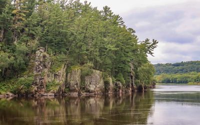 Basalt formations along the St. Croix River in St. Croix NSR