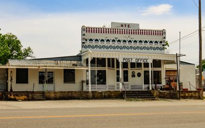 The old Hye, Texas post office along US 290