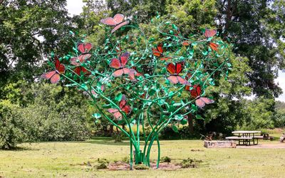 Monarch butterfly and vine sculpture in Plains, Georgia