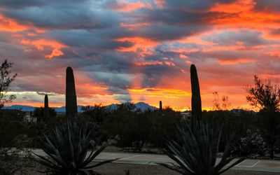 After sunset, Arizona state flag effect, January 8, 2016 8:39 p.m.