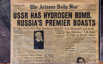 1953 Cold War era newspaper in Manhattan Project NHP
