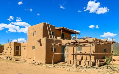 Standalone structure in Taos Pueblo
