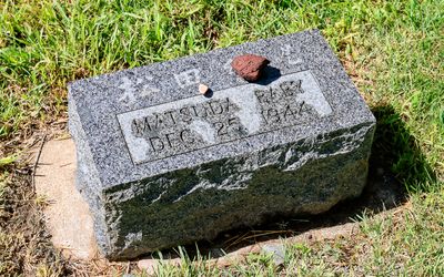 Grave of a baby that died in the internment camp in Amache NHS