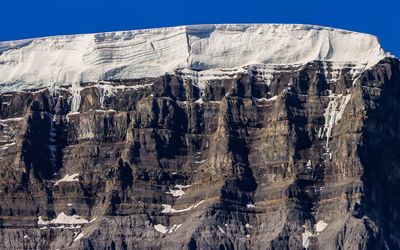 Closeup of the edge of Snow Dome in the Jasper NP Icefield