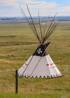 Blackfoot people teepee in Buffalo Jump WHS