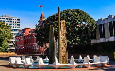 City Hall and fountain in Victoria BC