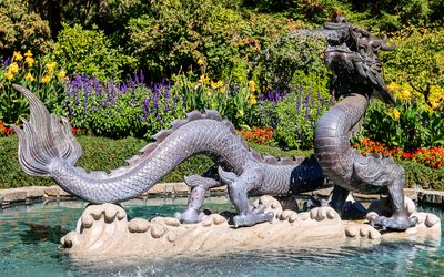 The Dragon Fountain in Butchart Gardens