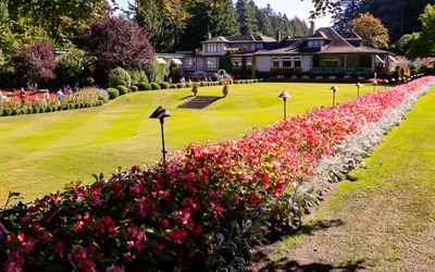 View of the main building and lawn in Butchart Gardens
