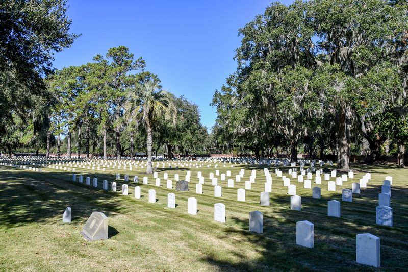 Beaufort National Cemetery001.jpg