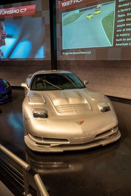 Corvette Museum_24.jpg