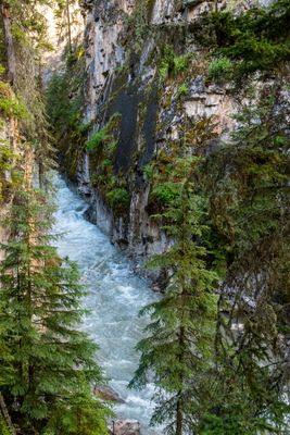 Johnson Canyon_01.jpg