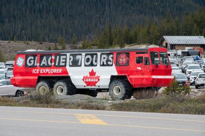 Icefield Tour Vehicle_22.jpg