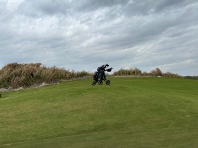 StreamSong - f00 - The Chains - a great Scottish links golfing day in Florida - Jan 6 2025 windy - overcast - warm.jpg