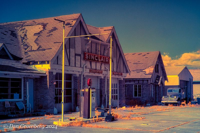 Old Sinclair Gas Station