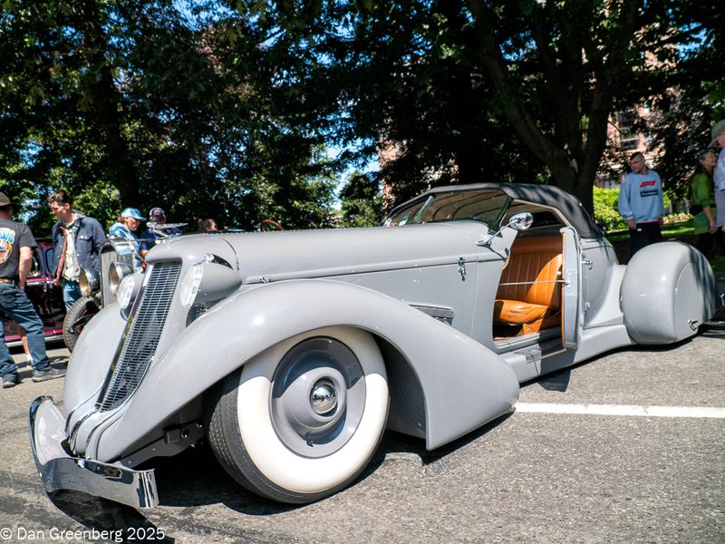 1936 Auburn Boattail Speedster