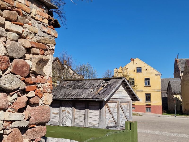 Kandava