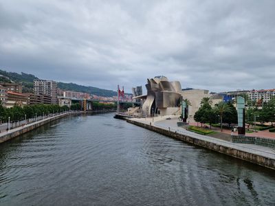 Shiny & Boxy Bilbao