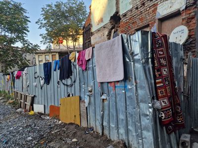 Decrepit Stambul