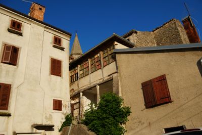 Buzet
