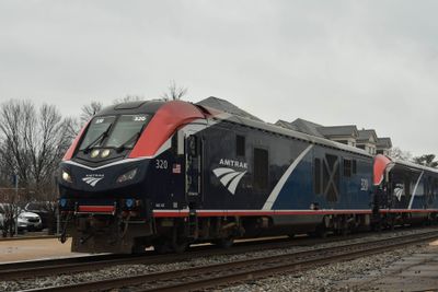 320