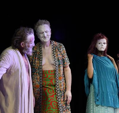 25Nov10-FEAST-Day 1- Canvas -  DSC_9256.JPG