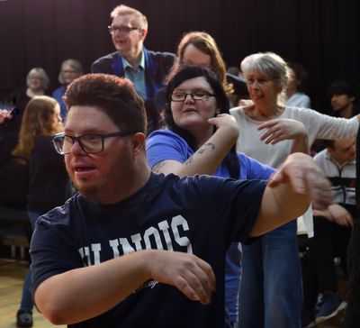 25Nov11-FEAST-Day 2- Welcoming Dawn 1 -  DSC_9370.JPG