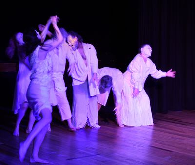 25Nov10-FEAST-Day 1- Canvas - DSC_9225_01.JPG