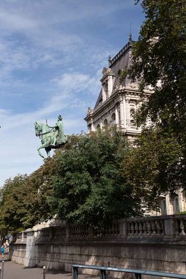 IMG_10074.jpg