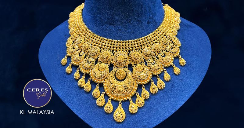 fb-gold-necklace-ceres-malaysia-01-0847.jpg