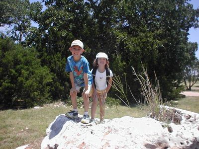 020601_family_hike_11.JPG