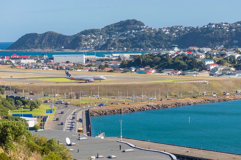 Wellington International airport - Northern end - Jetstar 737 about to take off