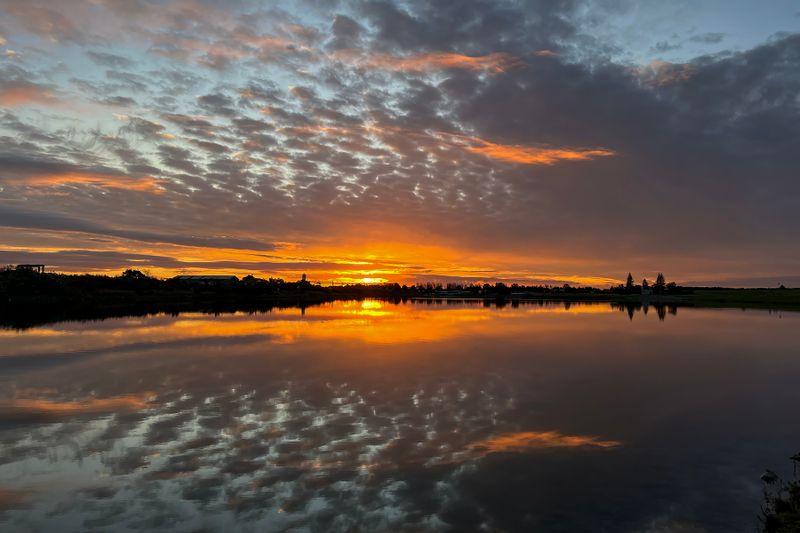 4 August 2024 - Sunset at Lake Winstone