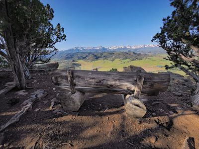 P6129712 - Lonely Bench.jpg