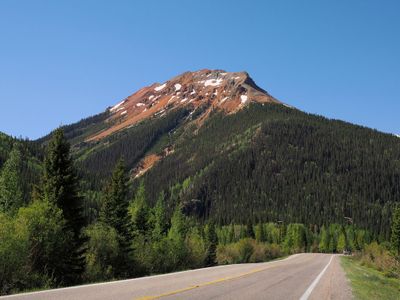 P6129744 - Red Mountain.jpg