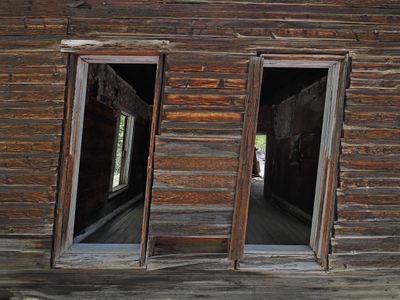 P6129753 - Leaning House Windows.jpg